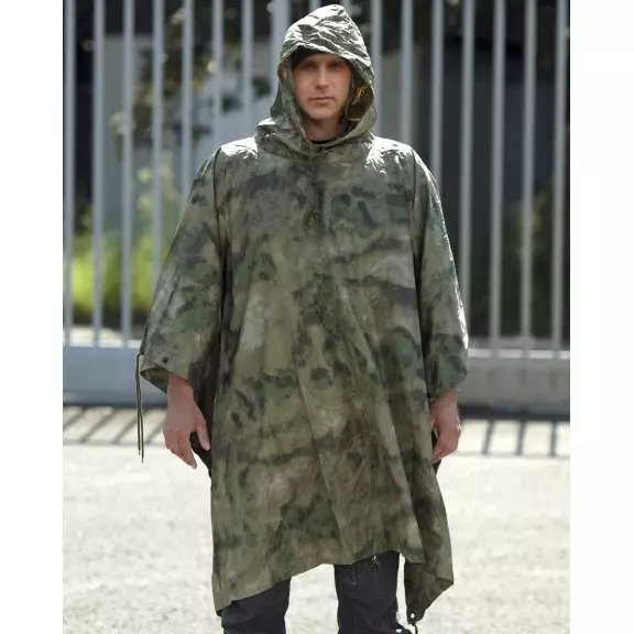 Best Rain Ponchos for Men with Quick Waterproof Coverage