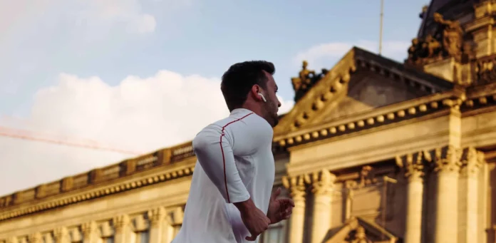 Best Ribbed Thermal Tops for Men with Stretchy Cold Defense