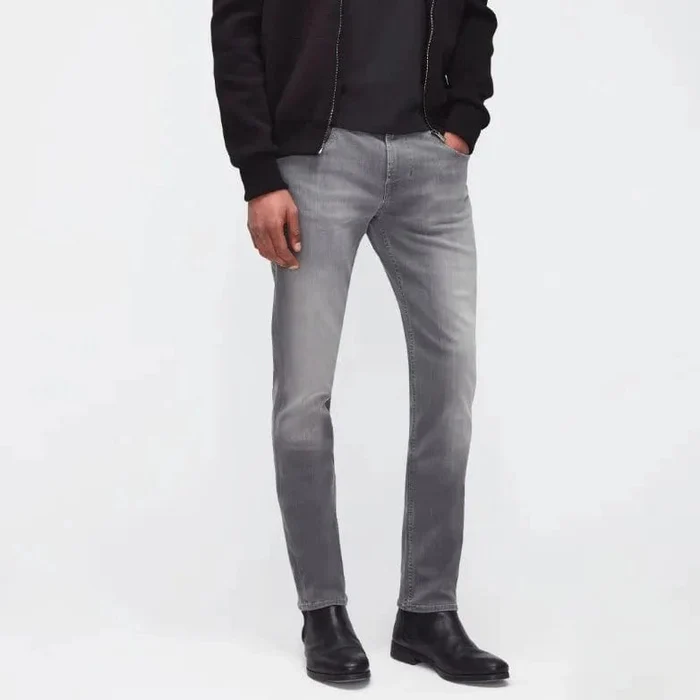 7 For All Mankind SLIMMY in Luxe Performance — Best Soft Designer Jean