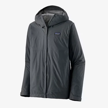 Best Packable Raincoats for Men with Lightweight Travel Ease