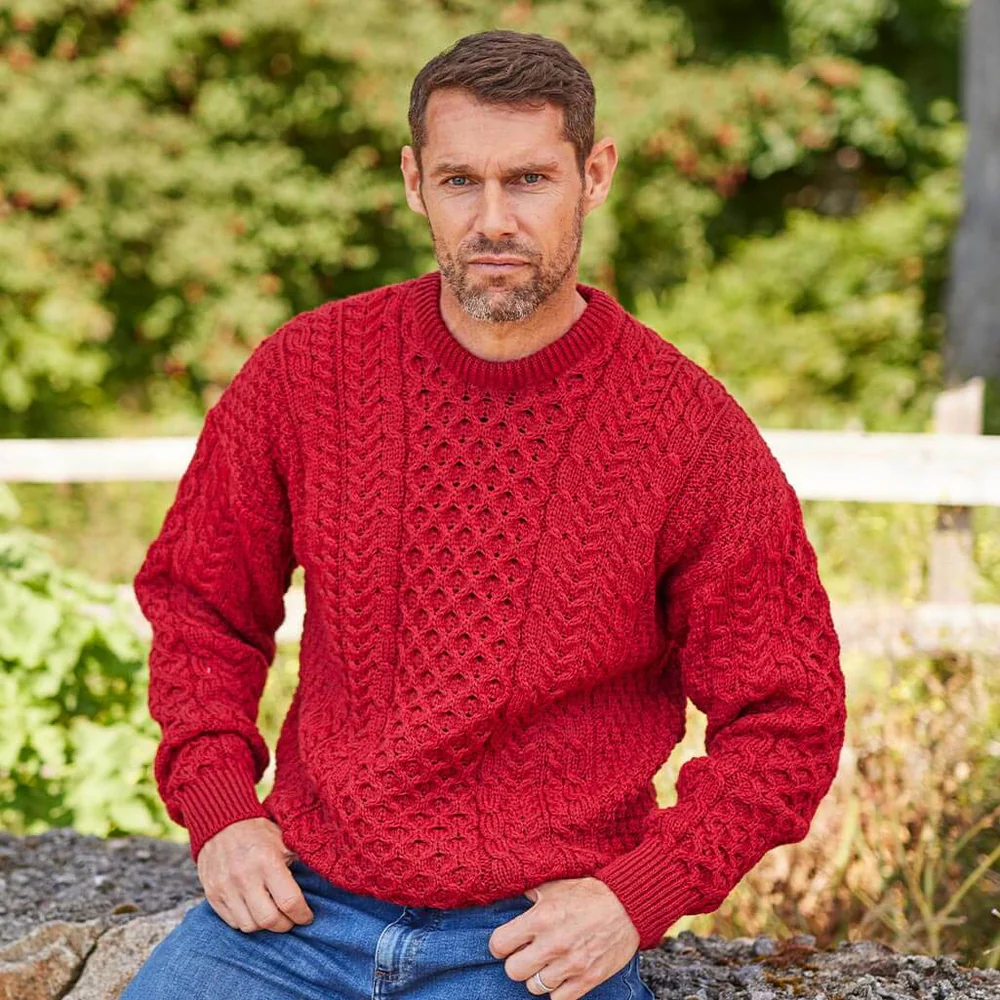 Aran Sweater Market Men’s Aran Crew Neck Sweater