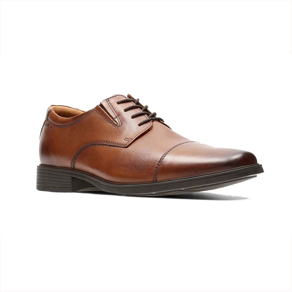 Clarks Tilden Cap Oxford
