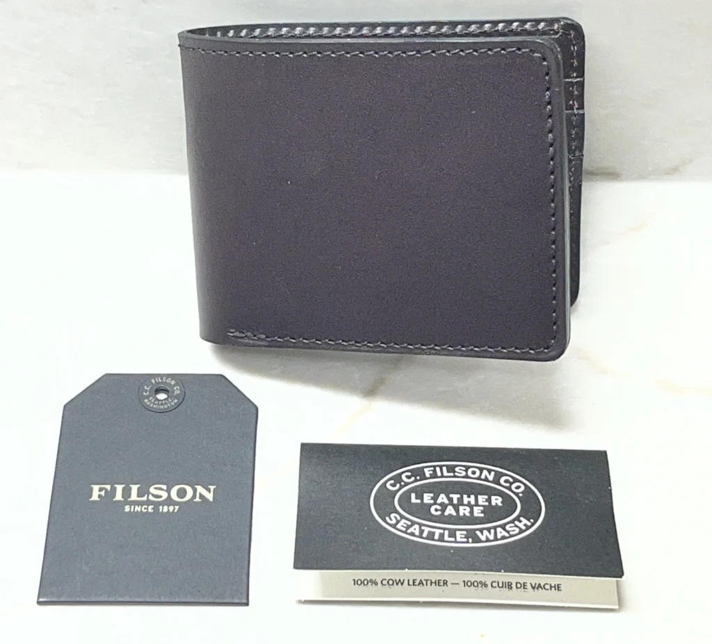 Filson Bridle Leather Bi-Fold Wallet — Best Heritage Style