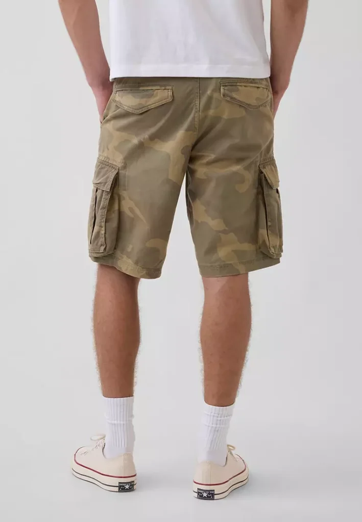 Gap 11-Inch Relaxed Cargo Shorts