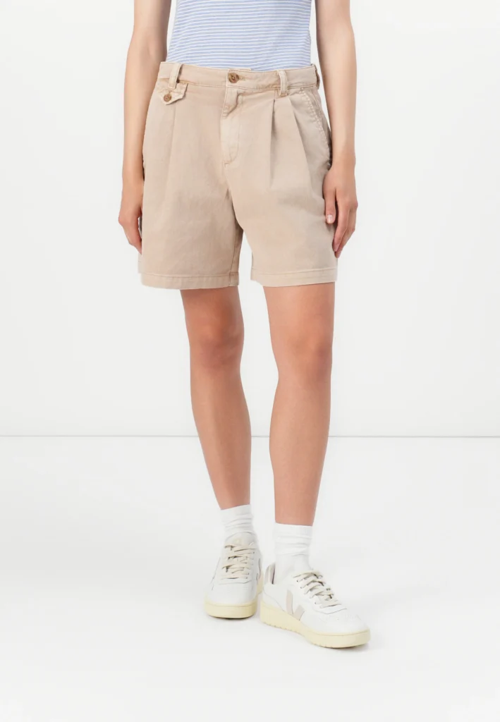 Gap Pleated Khaki Shorts