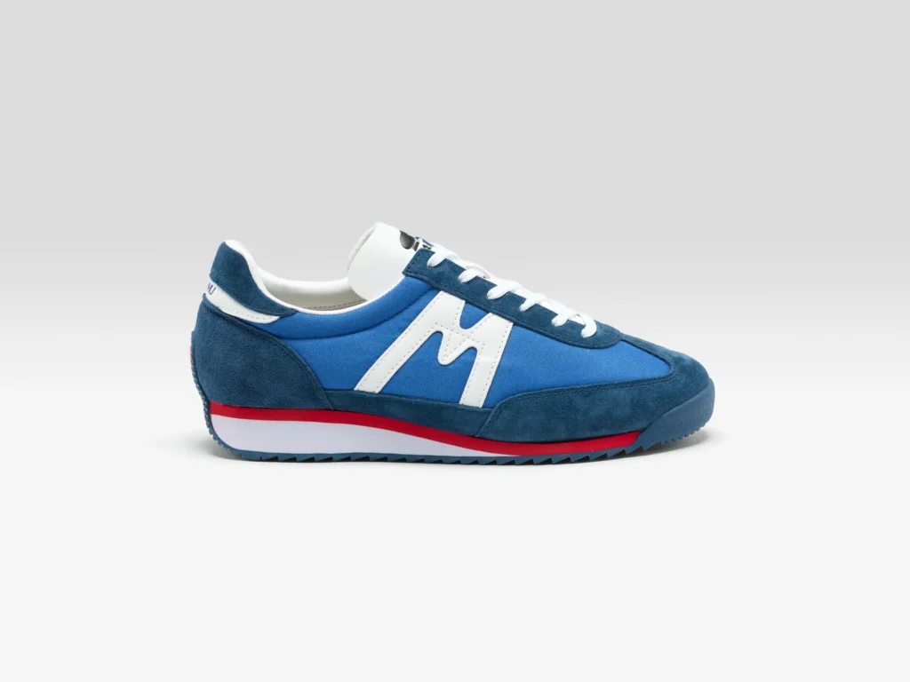 Best Retro Runner Sneakers for Men with Vintage Sporty Vibe