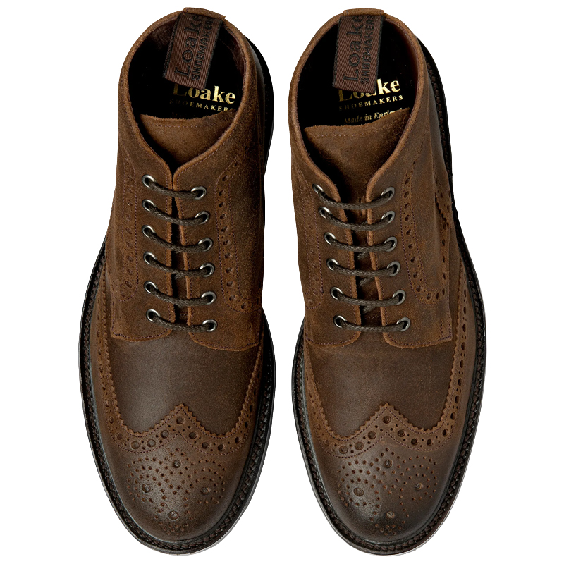 Best Suede Chelsea Boots for Men with Sleek Slip On Design