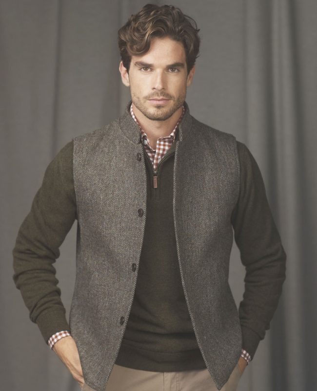 Magee 1866 Glyde Donegal Tweed Waistcoat in Blue Salt & Pepper