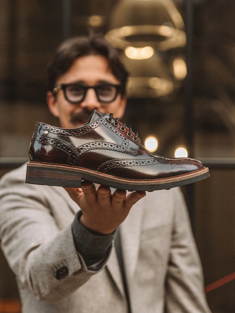 Best Brogue Derby Shoes for Men with Detailed Punched Pattern