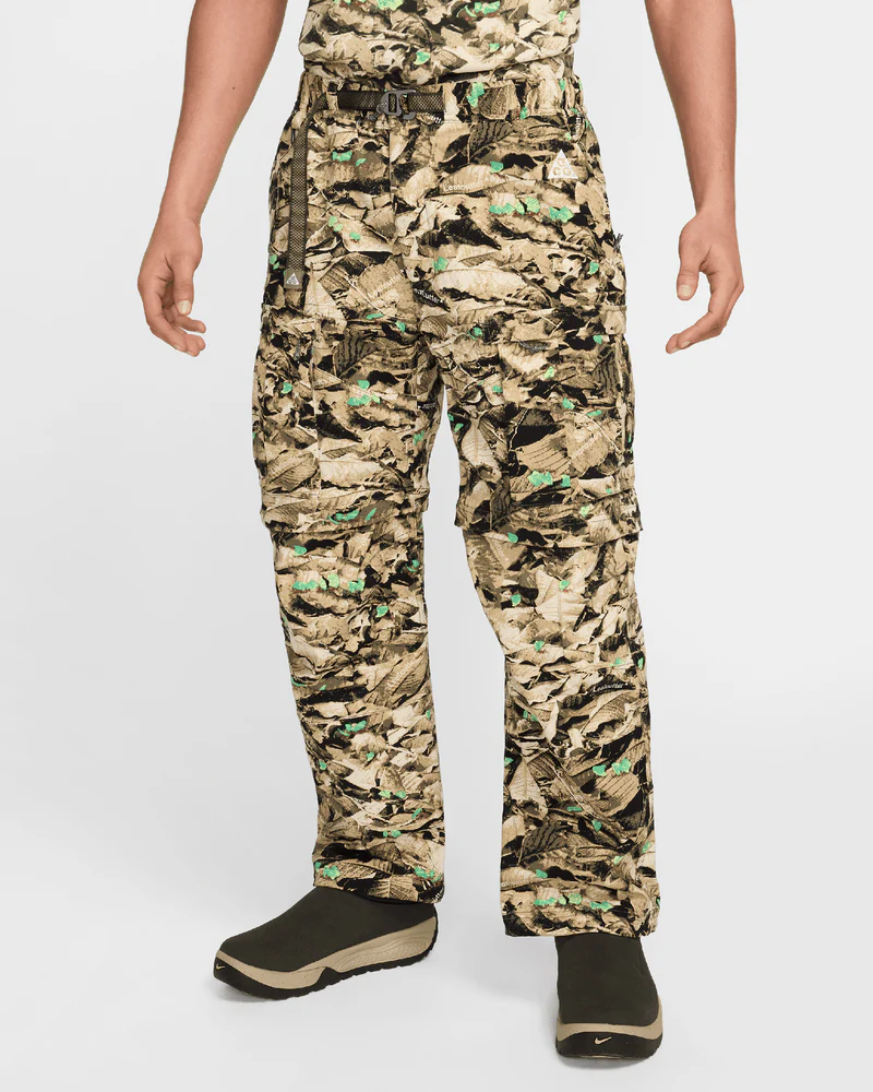 Nike ACG Smith Summit Cargo Pants