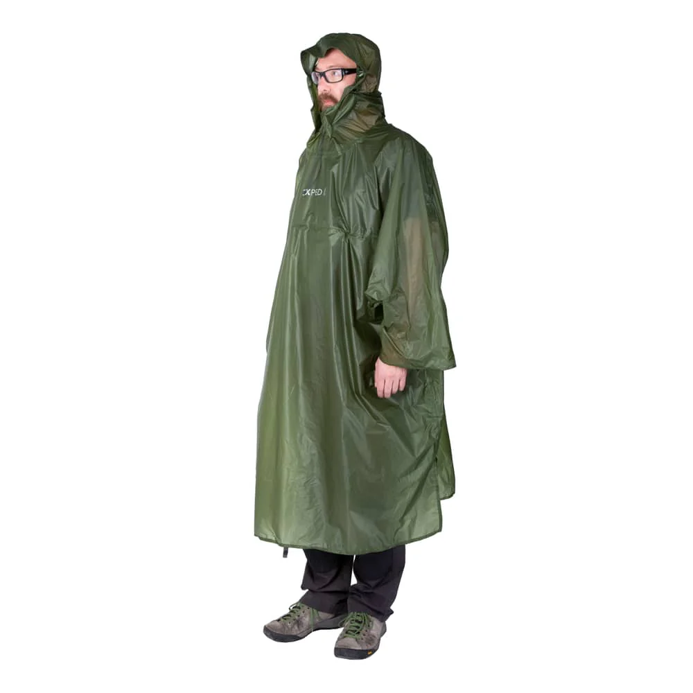 Best Rain Ponchos for Men with Quick Waterproof Coverage