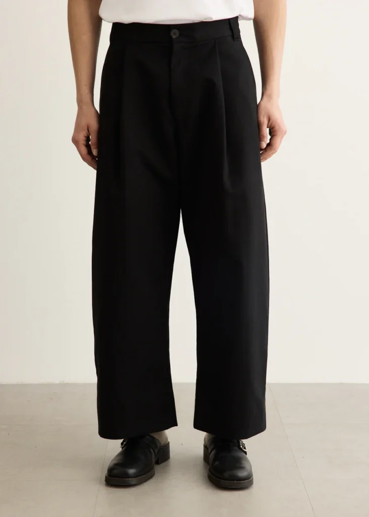 Studio Nicholson Sorte Deep Pleat Volume Pants