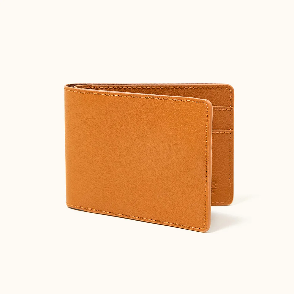 Tanner Goods Utility Bifold — Best Rugged Leather Character
