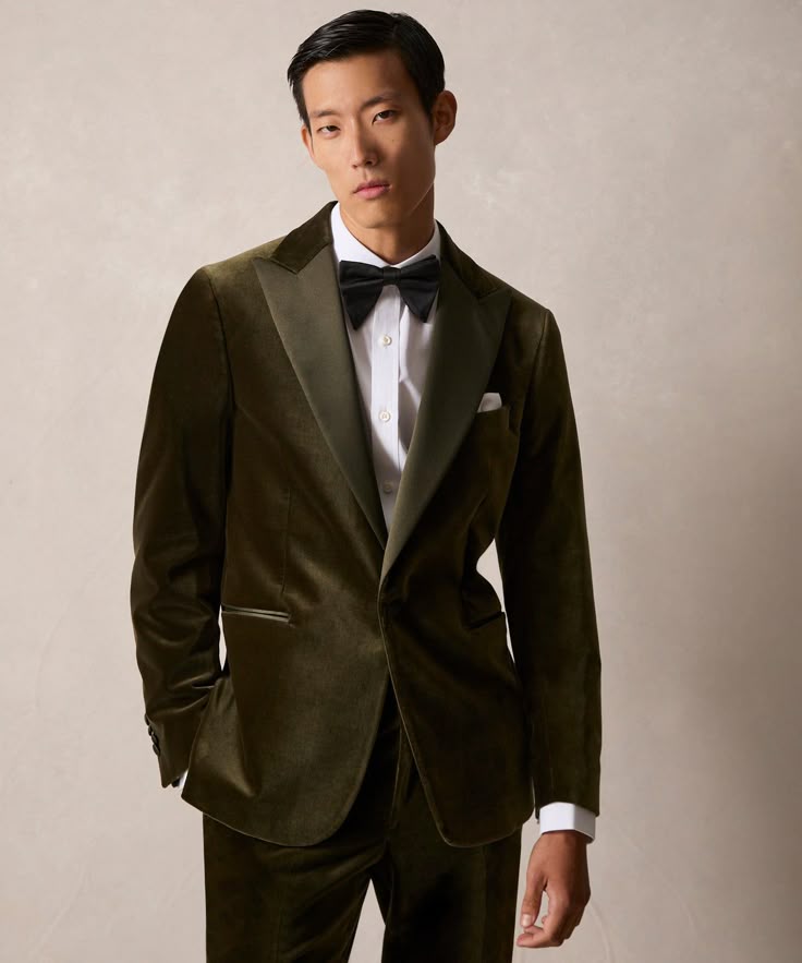Todd Snyder Italian Wool-Cashmere Car Coat in Snyder Olive — Best for Soft Texture