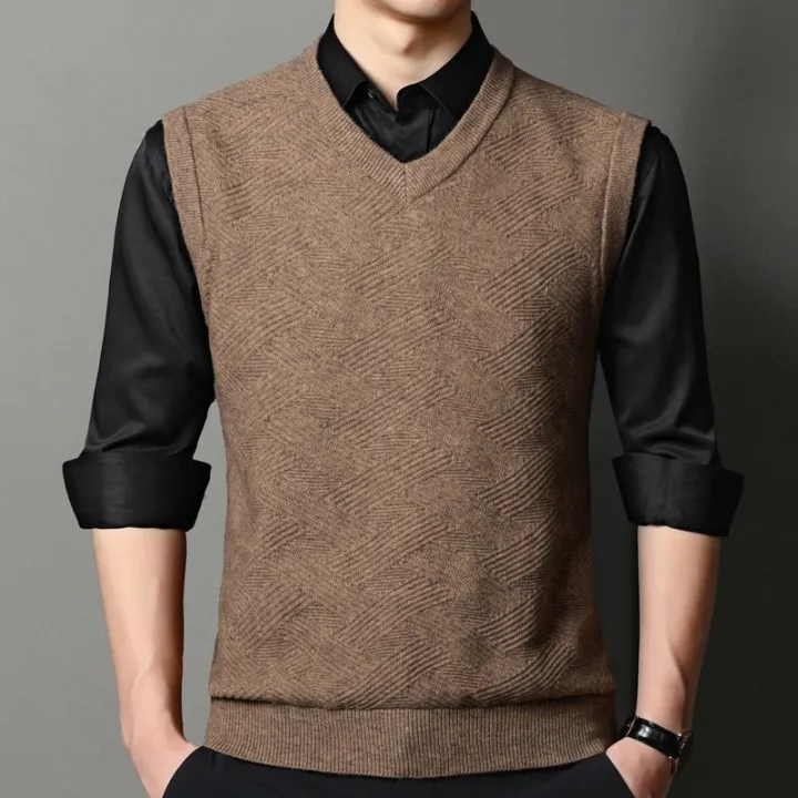 Best Argyle Sweater Vests for Men with Preppy Pattern Charm