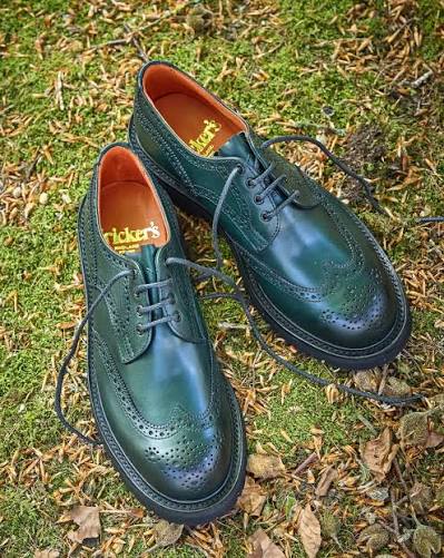 Best Brogue Derby Shoes for Men with Detailed Punched Pattern