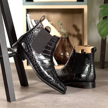 Best Leather Chelsea Boots for Men with Polished Smart Finish