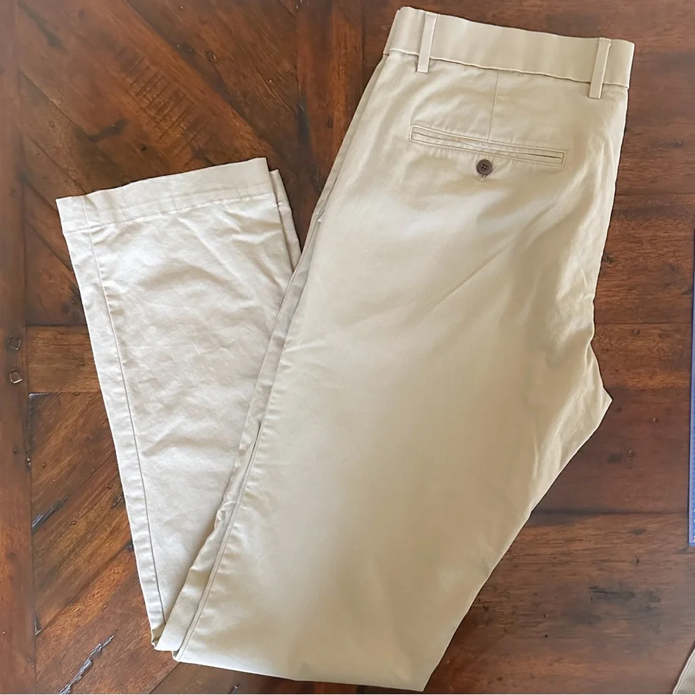 Best Flat Front Khakis for Men with Clean Smart Silhouette
