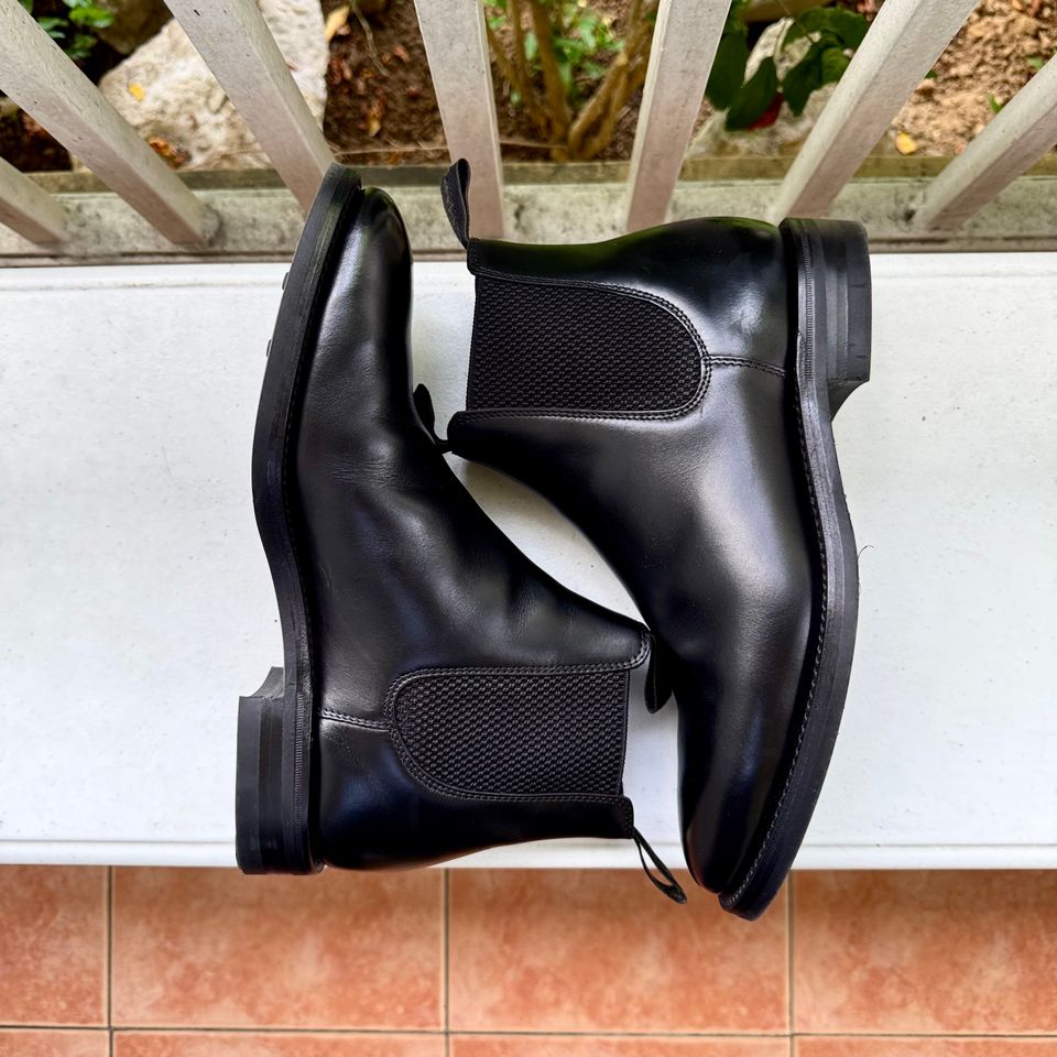 Best Leather Chelsea Boots for Men with Polished Smart Finish