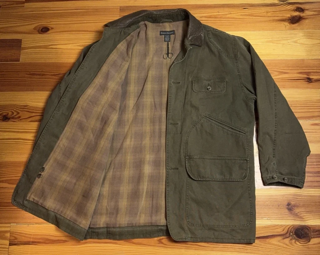 Best Linen Safari Jackets for Men with Lightweight Warm Weather Style