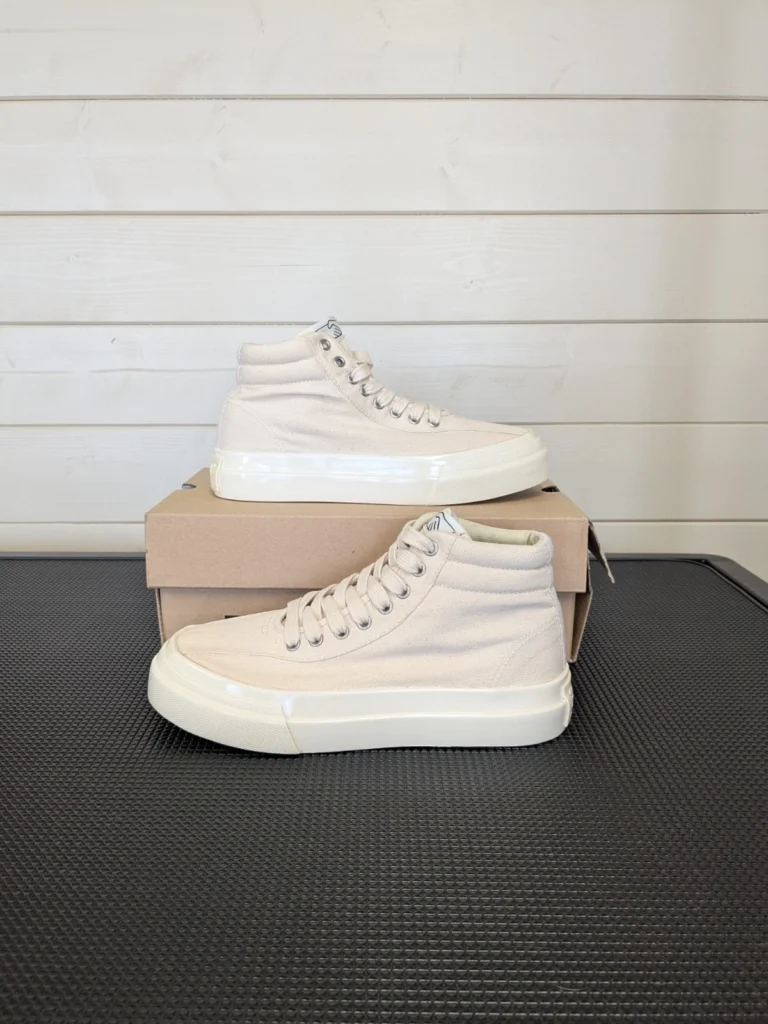 Best Canvas High Top Sneakers for Men with Casual Street Style