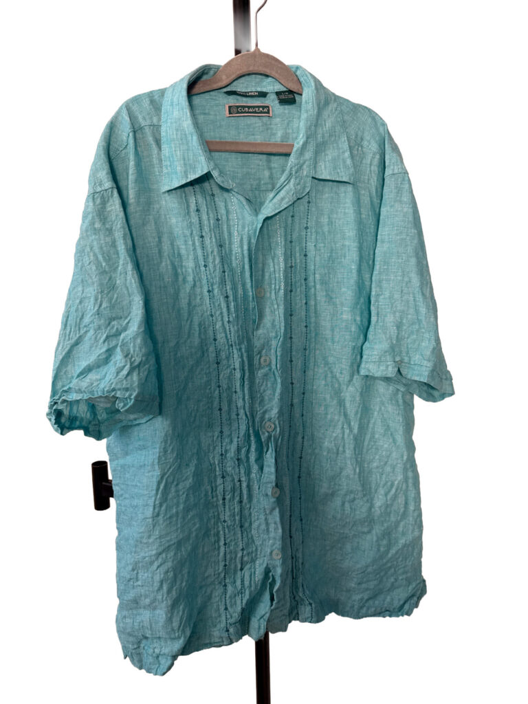 Best Linen Guayabera Shirts for Men with Classic Pleated Front