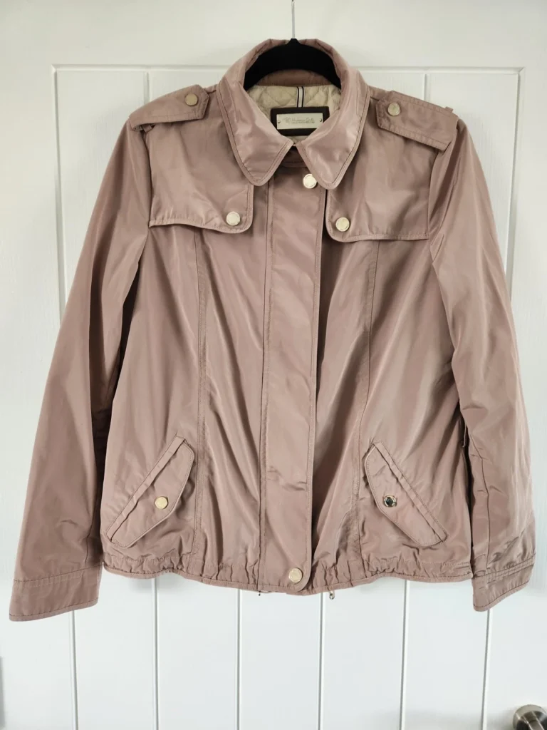 Best Linen Safari Jackets for Men with Lightweight Warm Weather Style