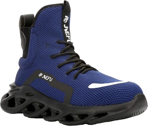 Best Lace Up Combat Boots for Men with Rugged Tough Build