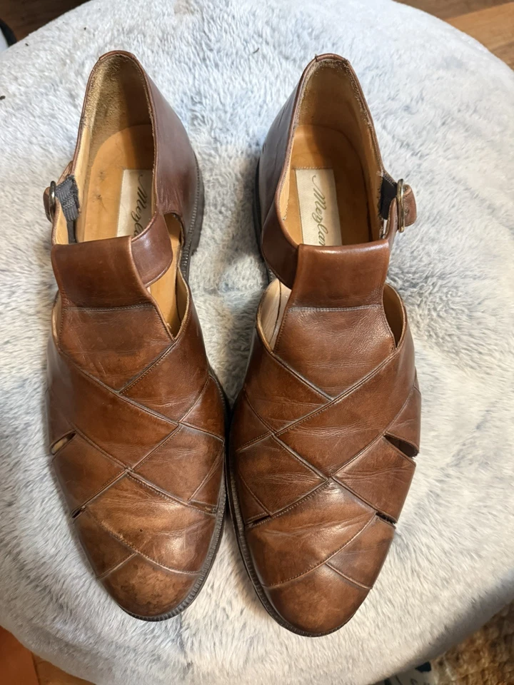 Best Single Monk Strap Shoes for Men with Minimalist Smart Look