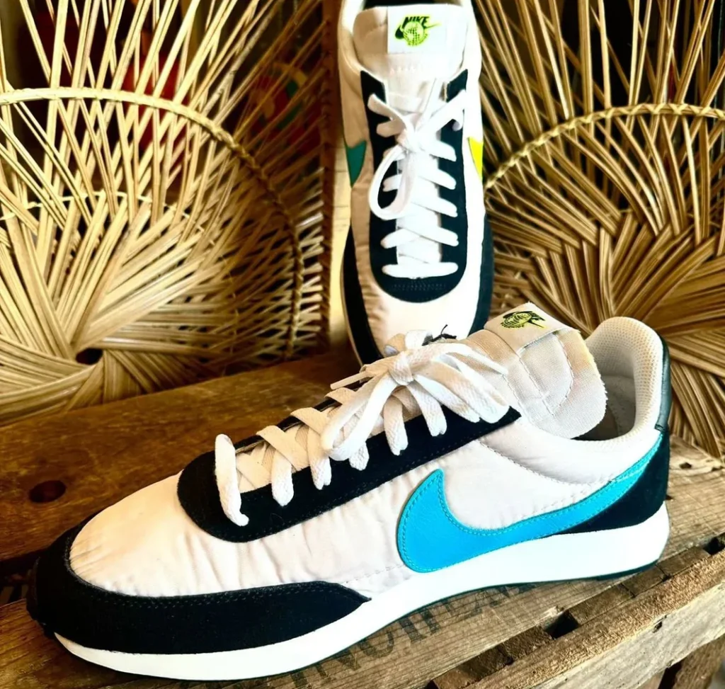 Best Retro Runner Sneakers for Men with Vintage Sporty Vibe