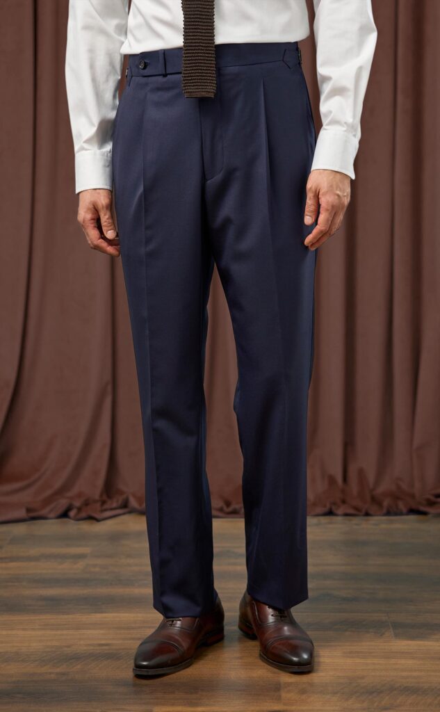 Best Pleated Flannel Trousers for Men with Warm Classic Style
