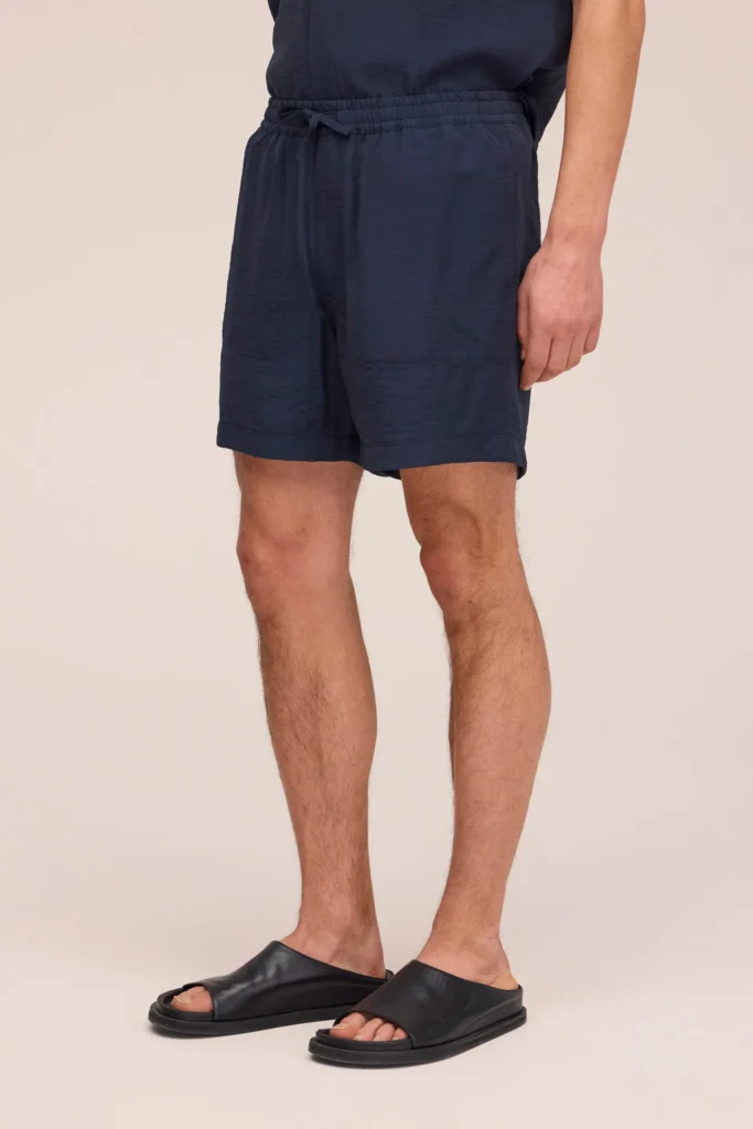 Best Tailored Linen Shorts for Men with Smart Coastal Style