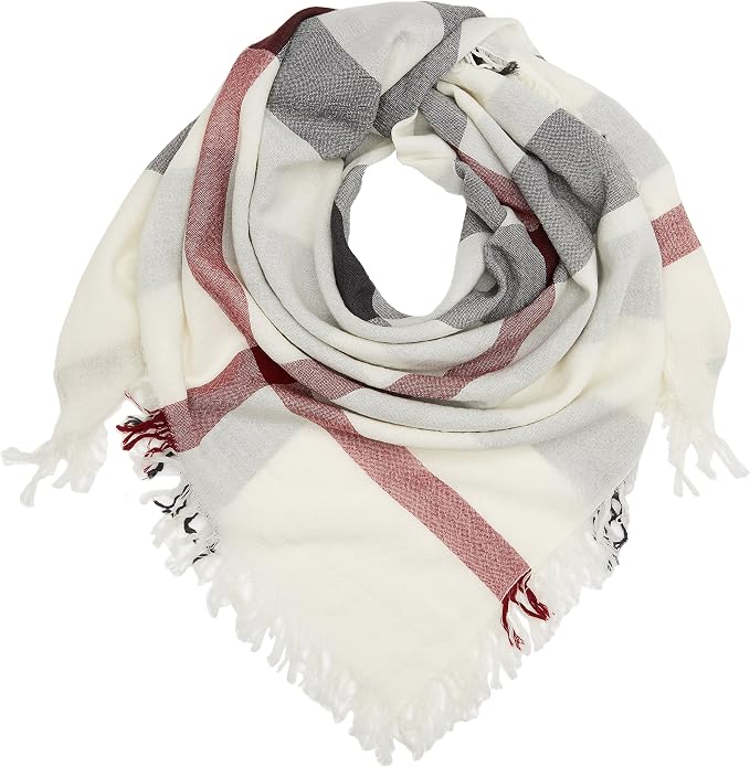 Best Wool Scarves for Men with Soft Insulating Warmth