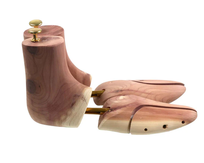 Del Toro Adjustable Cedar Shoe Tree — Best Refined Full-Heel Option