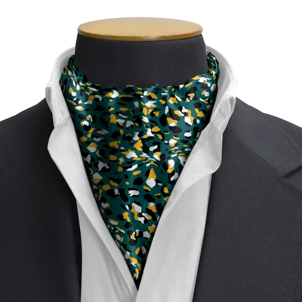 Favourbrook Green Pickwick Silk Cravat