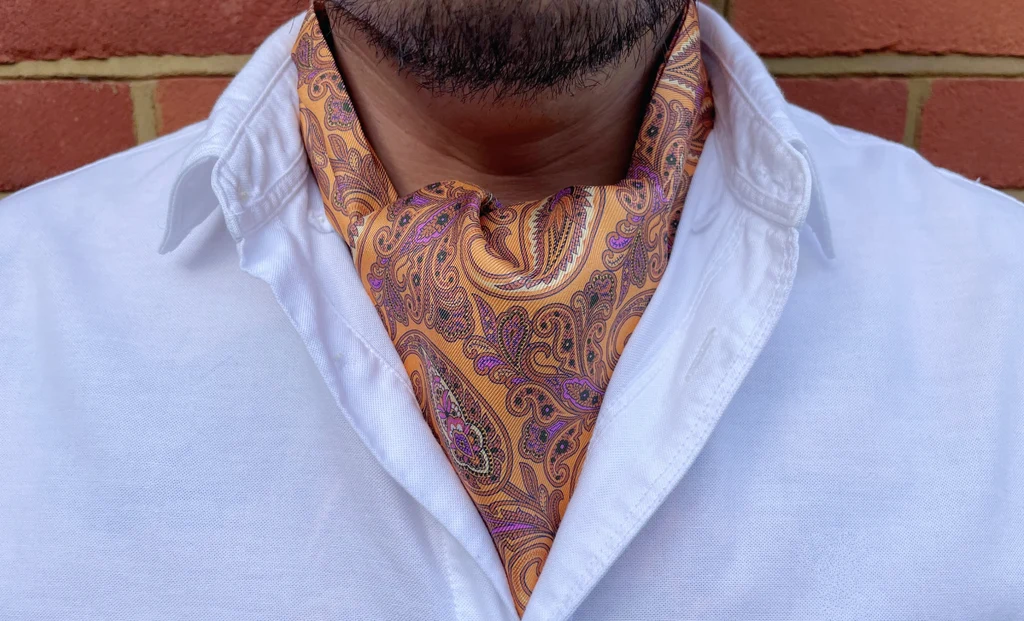 Fort Belvedere Brown Paisley Silk Ascot