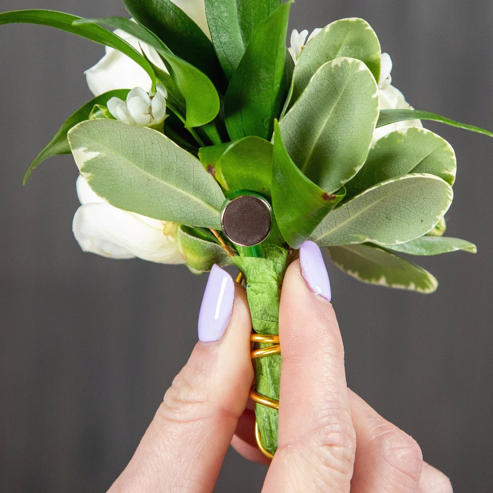 Fort Belvedere White Orchid Boutonnière Flower