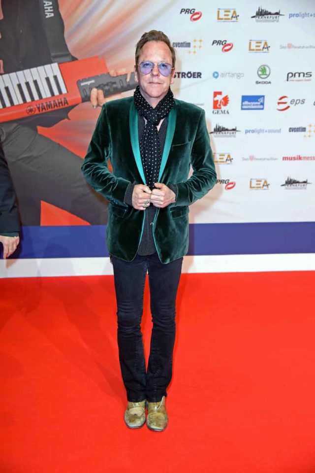 Kiefer Sutherland - Fashion Journey, Iconic Looks and Modern Wardrobe Inspiration