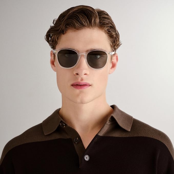 Le Specs Bandwagon — Best for Fashion-Forward Soft Angles