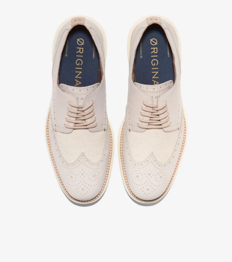 Best Two Tone Wingtip Shoes for Men with Bold Vintage Style