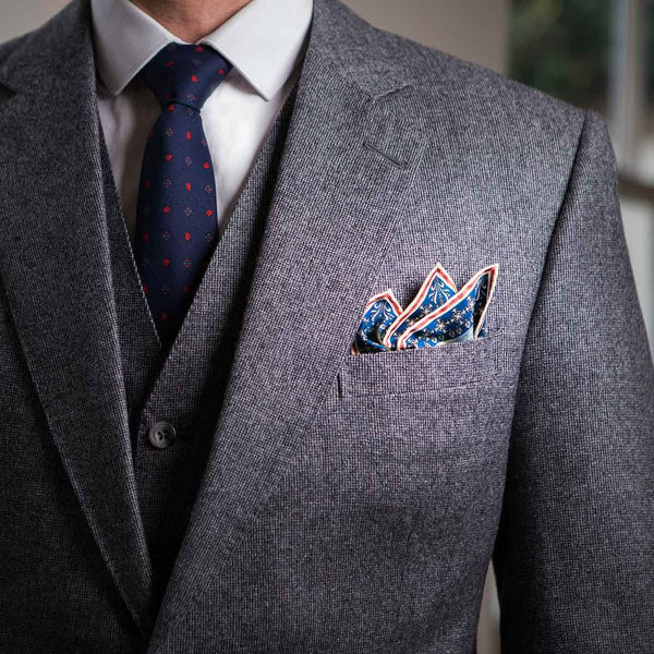 Rampley & Co Pale Yellow Linen Pocket Square — Best for Warm-Weather Tailoring