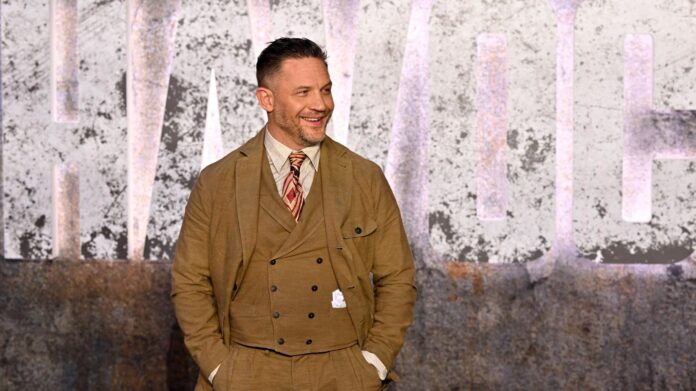 Tom Hardy - Celebrity Style, Favorite Brands and Iconic Outfit Inspiration