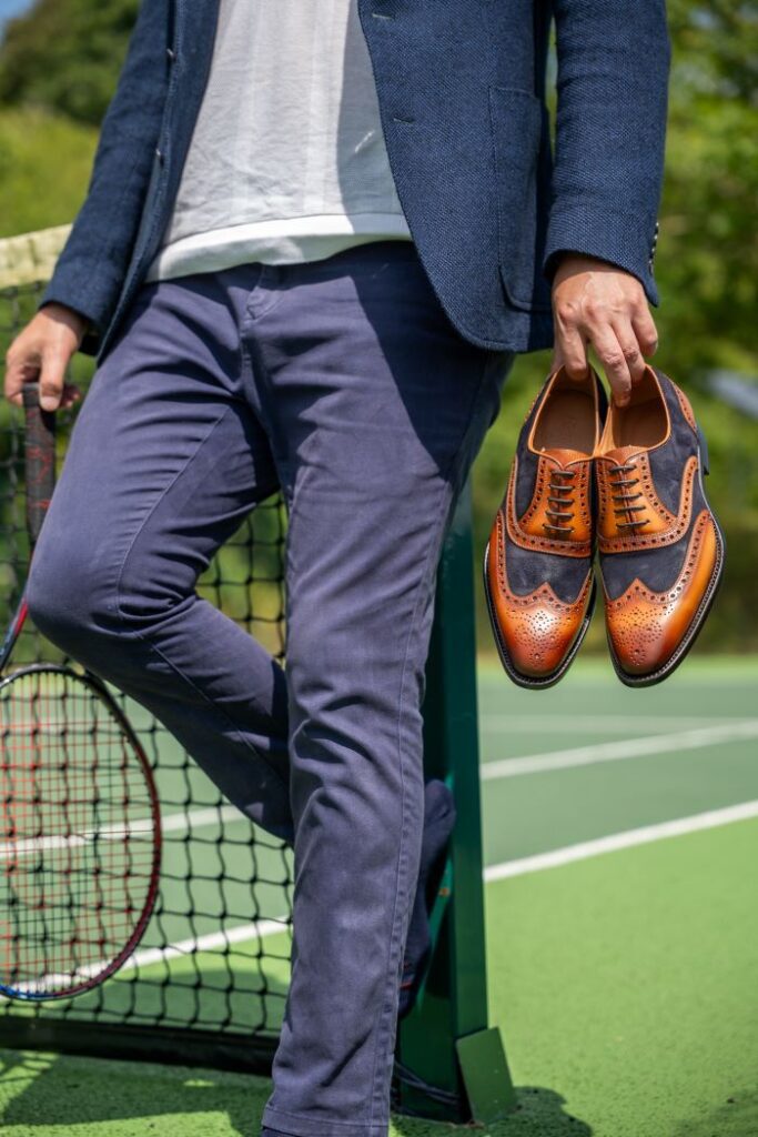 Best Two Tone Wingtip Shoes for Men with Bold Vintage Style