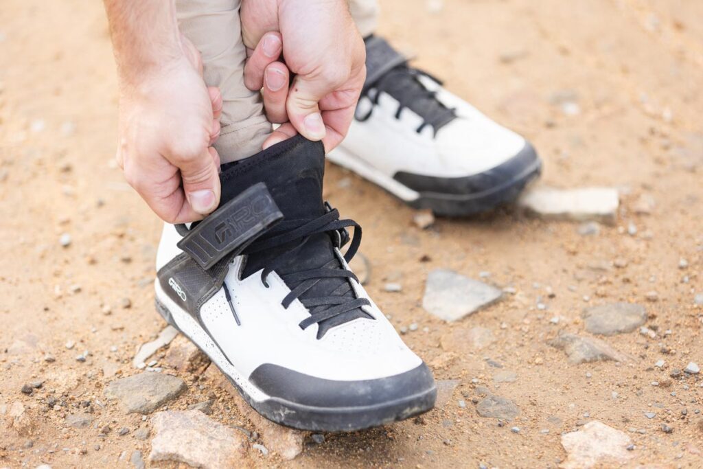 Best Mountain Cycling Shoes for Men with Rugged Trail Grip