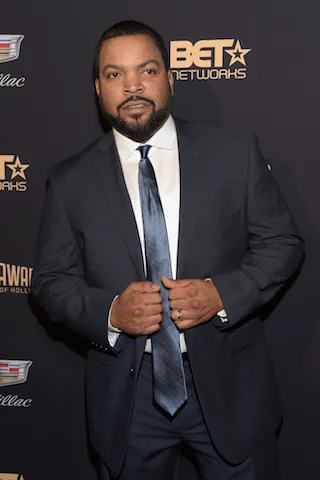 Ice Cube - Red Carpet Outfits, Signature Suits and Grooming Details