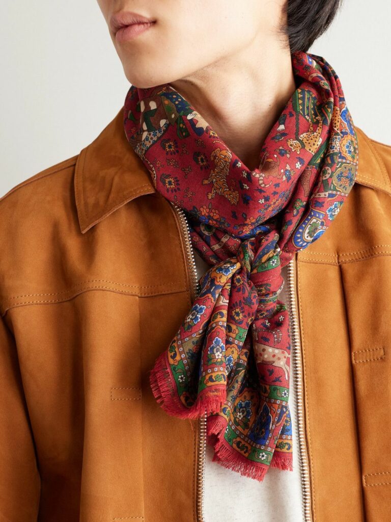 Best Wool Scarves for Men with Soft Insulating Warmth