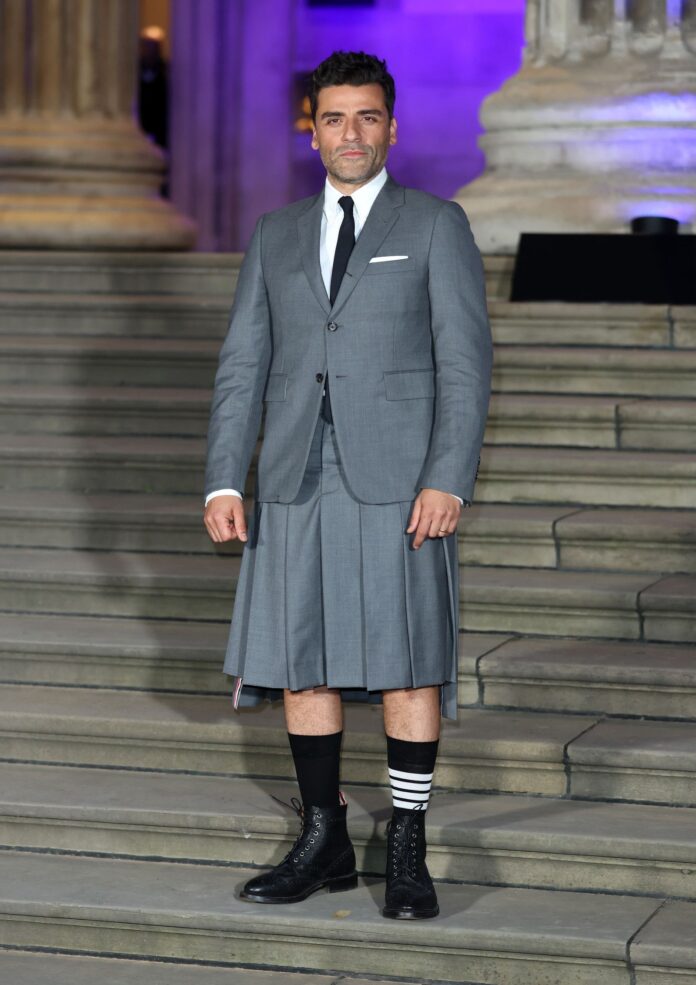 Oscar Isaac - Celebrity Style, Favorite Brands and Iconic Outfit Inspiration