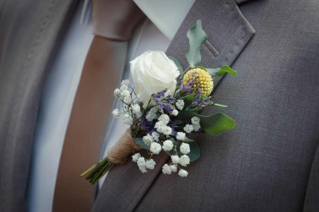 Best Silk Lapel Flowers for Men with Elegant Formal Accent