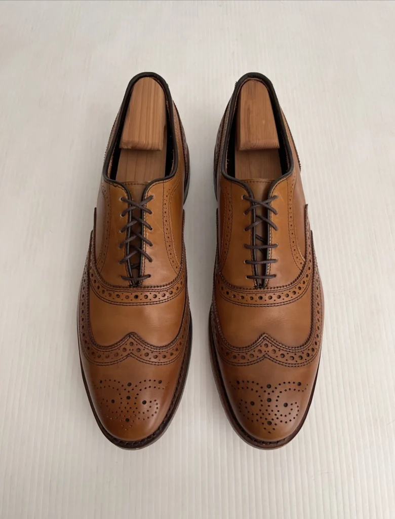 Best Canvas Tennis Shoes for Men with Clean Retro Look
