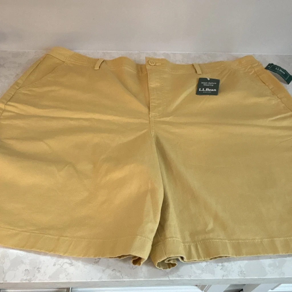 Best Cotton Bermuda Shorts for Men with Classic Knee Length Cut